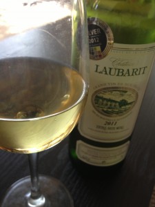 Try some delicious organic white wine from the Organic Wine Company with this yummy Mexican Caesar Salad.