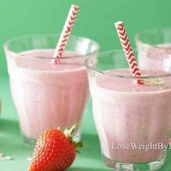 strawberries and bananas smoothies