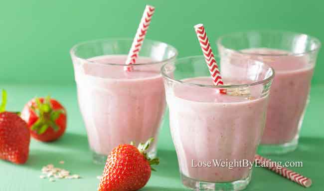 strawberries and bananas smoothies