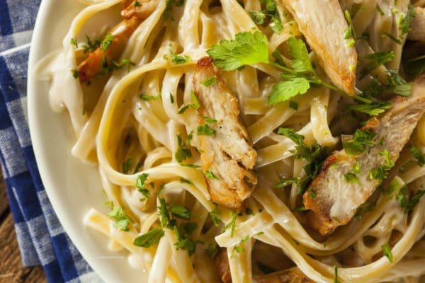 Low Calorie Fettuccine Chicken Alfredo Recipe