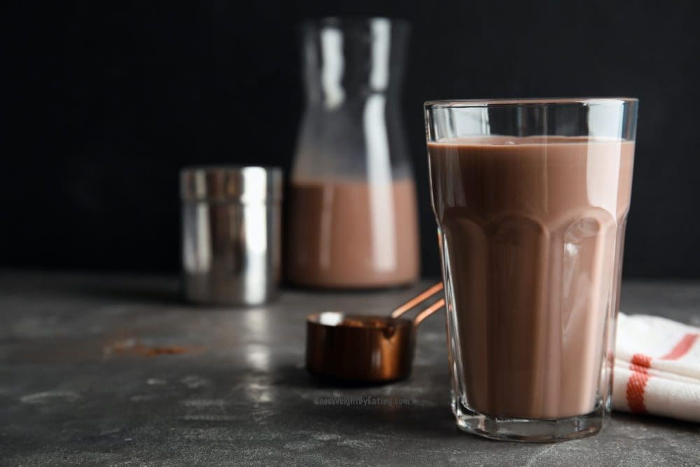 Quick Creamy Chocolate Protein Shake « for weight loss « Clean