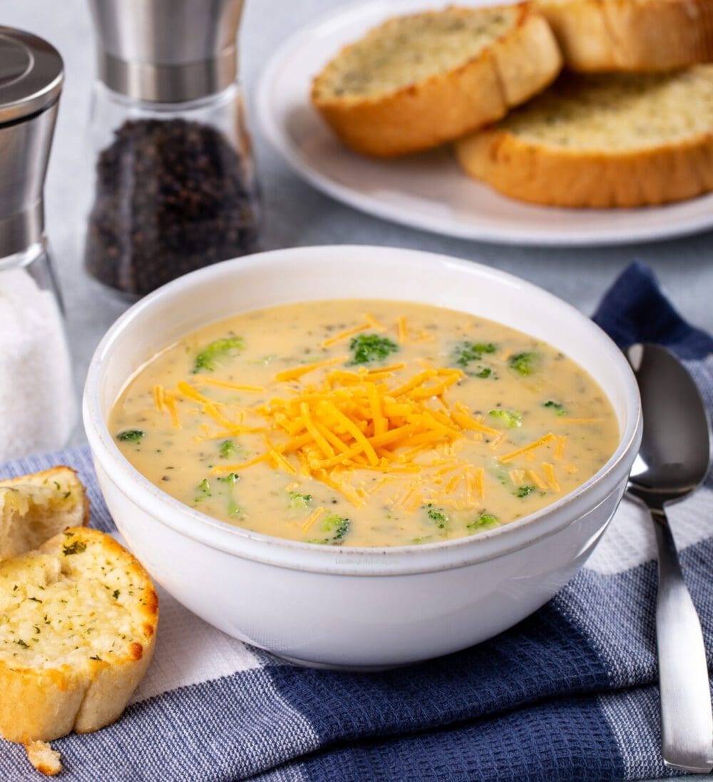 Low Calorie Broccoli Cheese Soup Recipe