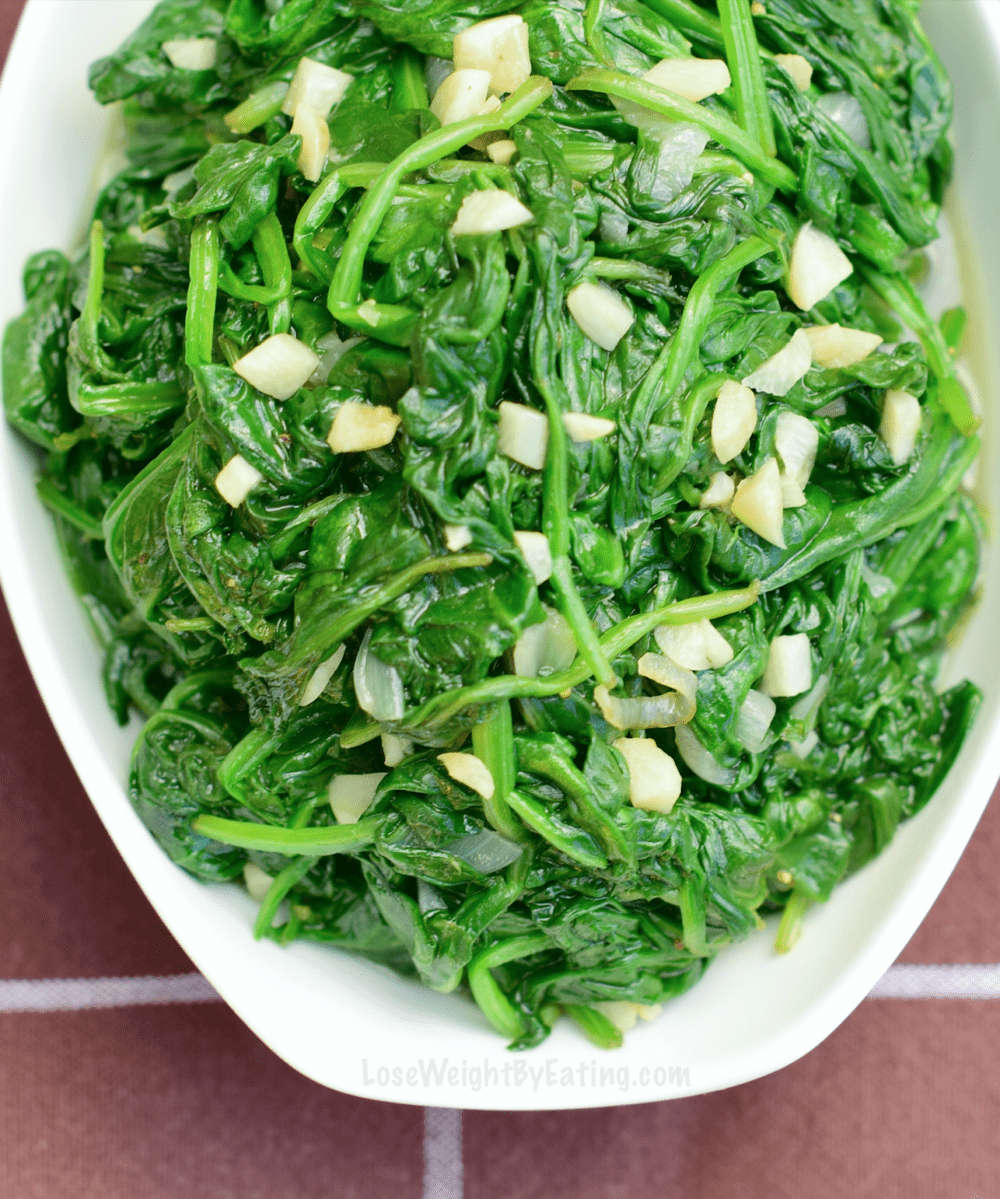 Easy Sautéed Spinach Recipe with Garlic and Lemon
