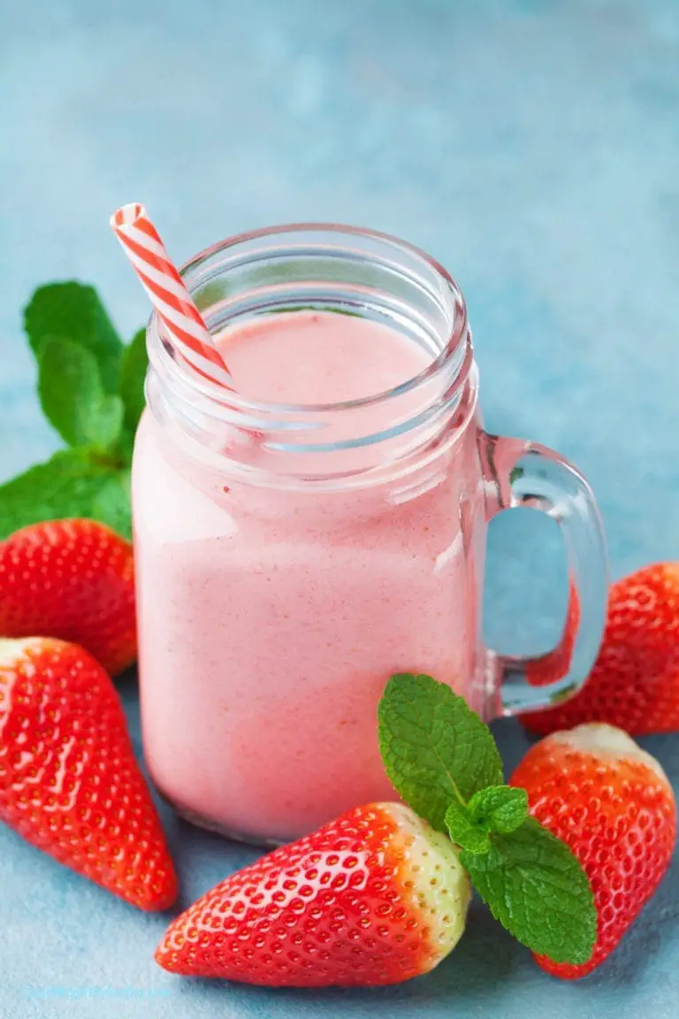 Low Calorie Strawberry Smoothie for Weight Loss - Lose Weight By Eating