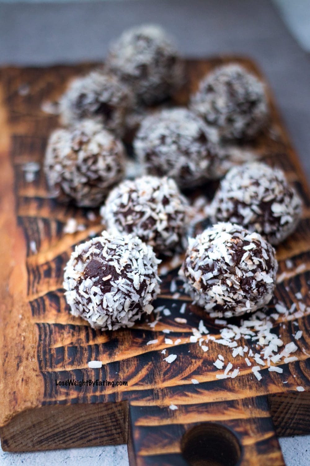 Chocolate Coconut Protein Balls with Oats