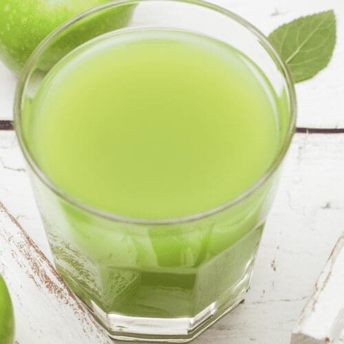 The BEST Apple Green Juice Recipes