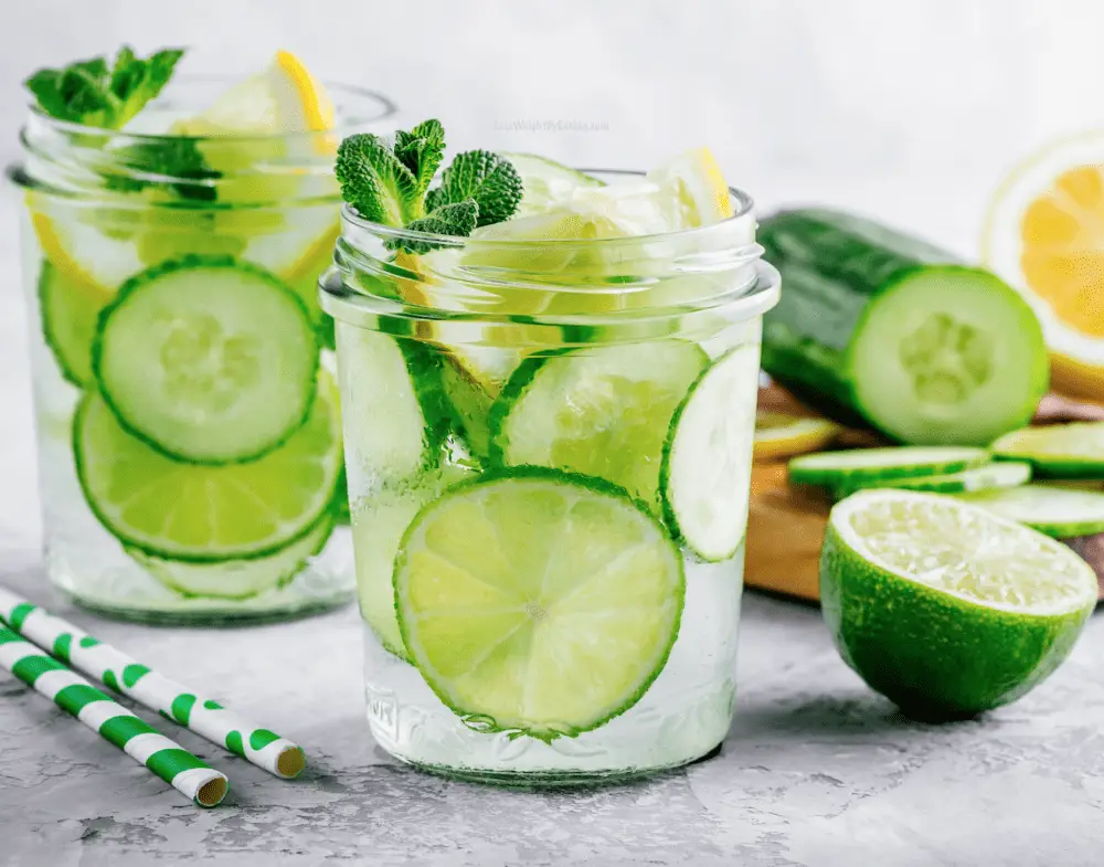20 Amazing Health Benefits of Cucumber Water