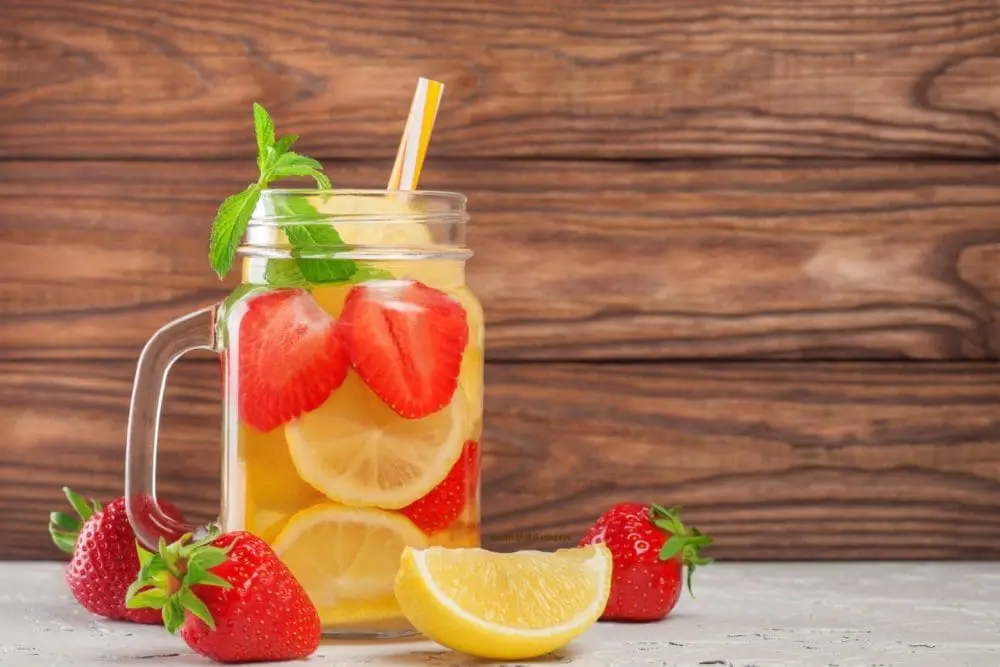 Strawberry Lemon Water for Weight Loss