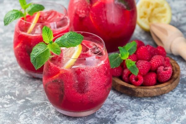 Sparkling Ice and Baking Soda Drink for Weight Loss