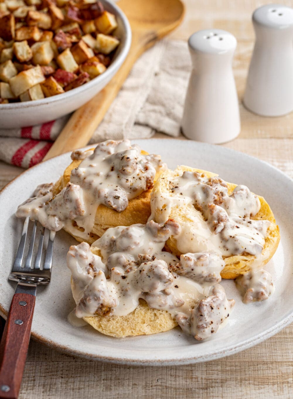Healthy Biscuits and Gravy