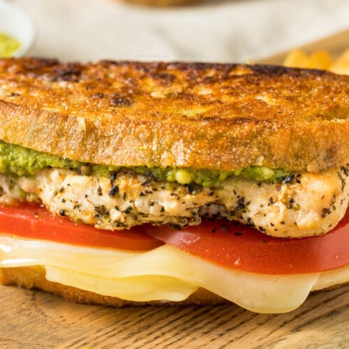Healthy Pesto Chicken Sandwiches