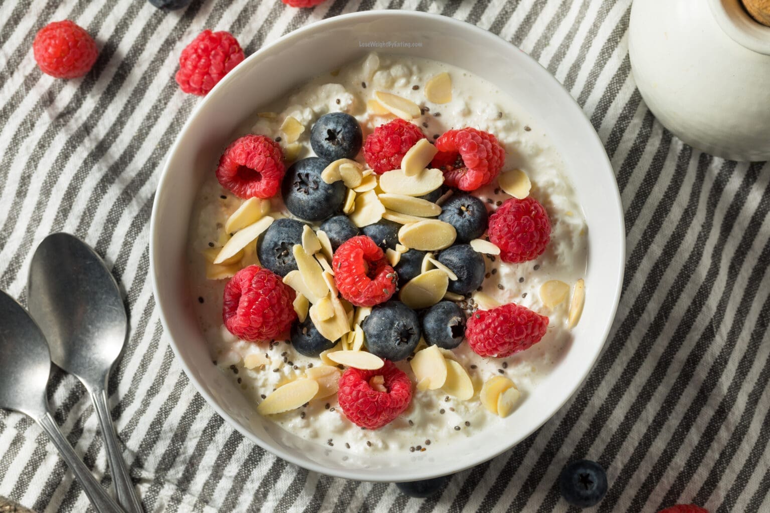 Low Calorie Cottage Cheese Breakfast Bowls - Lose Weight By Eating