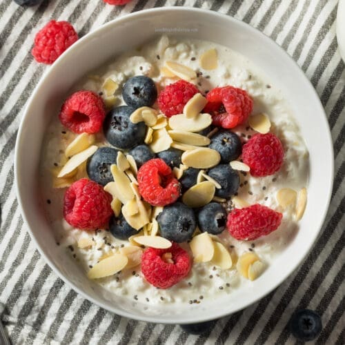 Low Calorie Cottage Cheese Breakfast Bowls