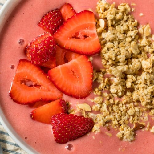 Low Calorie High Protein Yogurt Smoothie Bowls