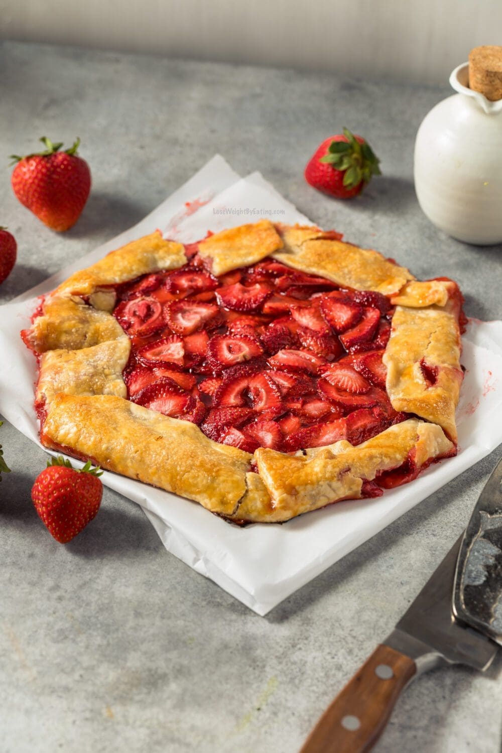 Low Calorie Strawberry Galette