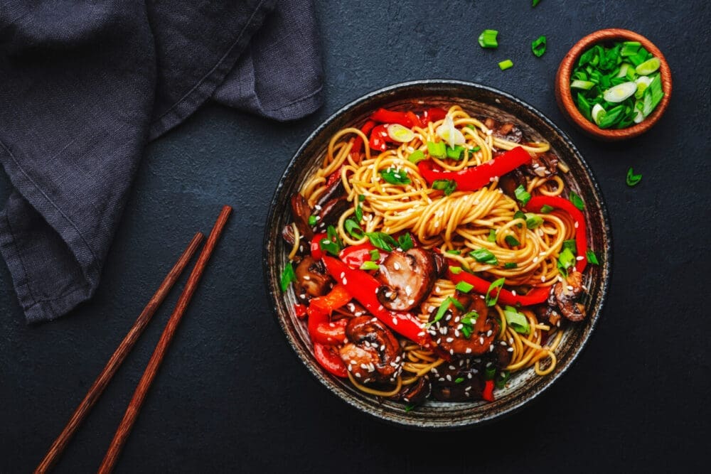 Low Calorie Spicy Asian Noodles
